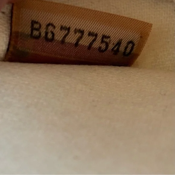 Dooney & Bourke Signature Logo Pouch Orange Leather Wristlet - Picture 9 of 12